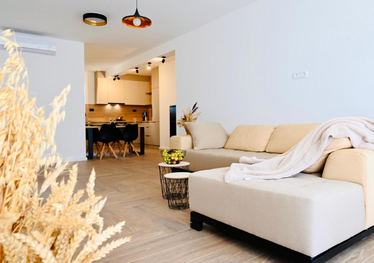 Adorable Holiday Apartment Malinska Exteriér fotografie